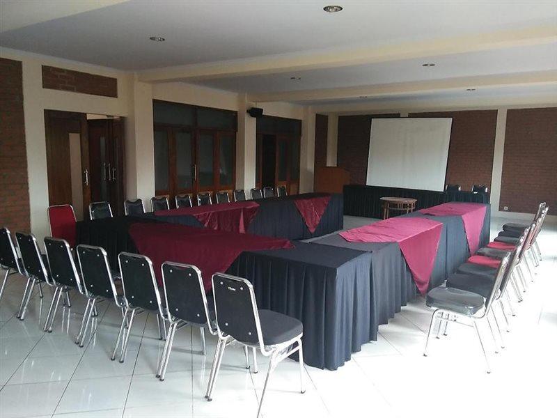 Bukit Alamanda Resort Garut Exterior foto