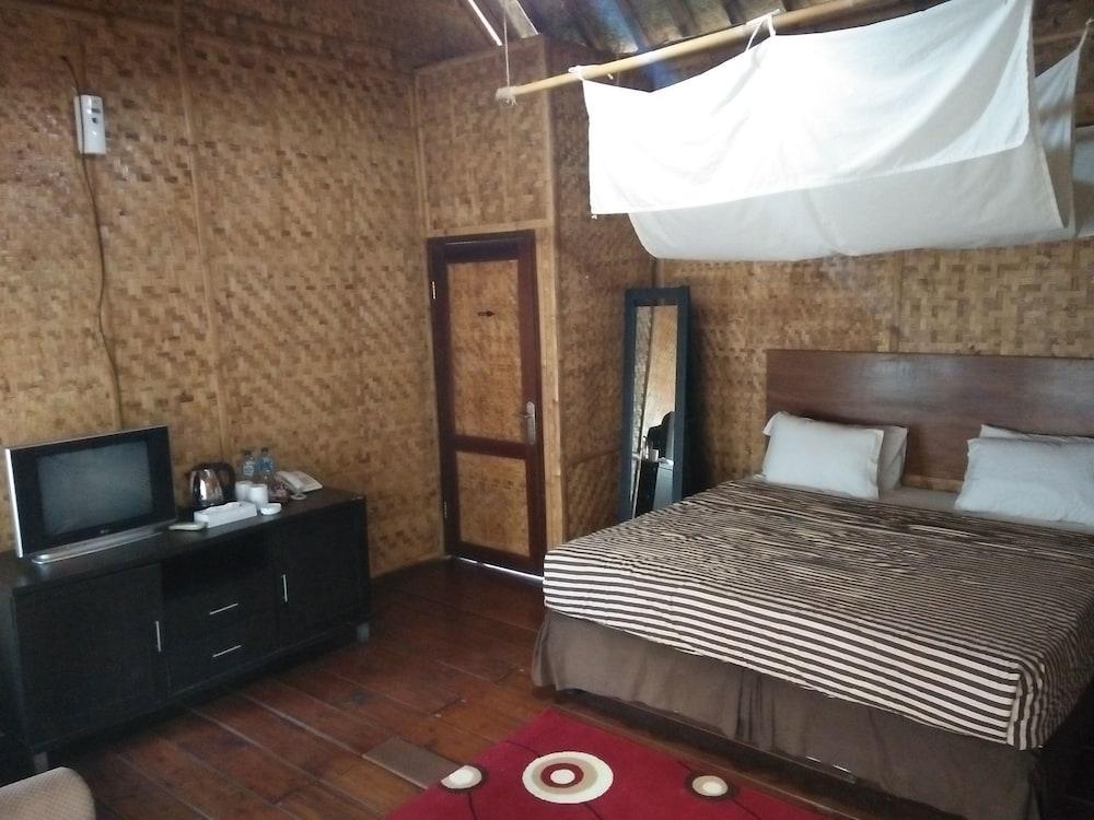 Bukit Alamanda Resort Garut Exterior foto